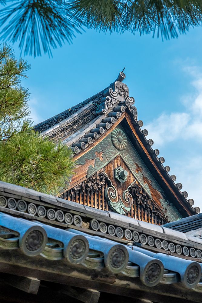 Decorative roof, Ninomaru-goten Palace, Nijo Castle, Kyoto, Japan